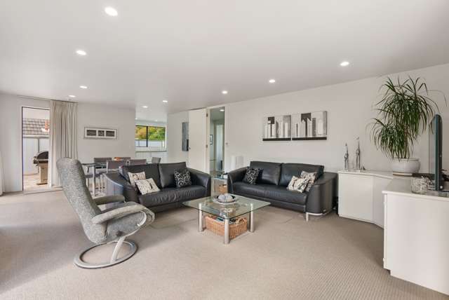 1/16 Heath Avenue Northcote_4