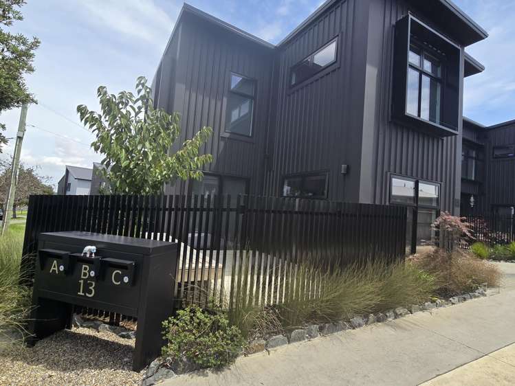 13A Lyndhurst Street_0