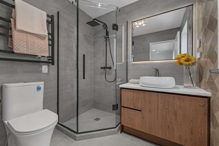 138 McQuoids Road Flat Bush_23