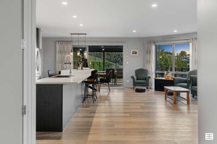 10 Kissling Terrace Pyes Pa_11