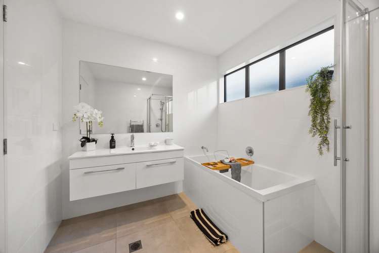 21 Irving Place Hobsonville_13
