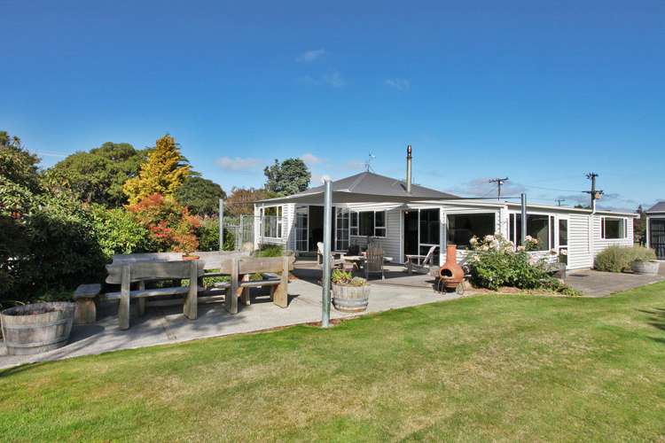 390 Birchs Road Lincoln_2