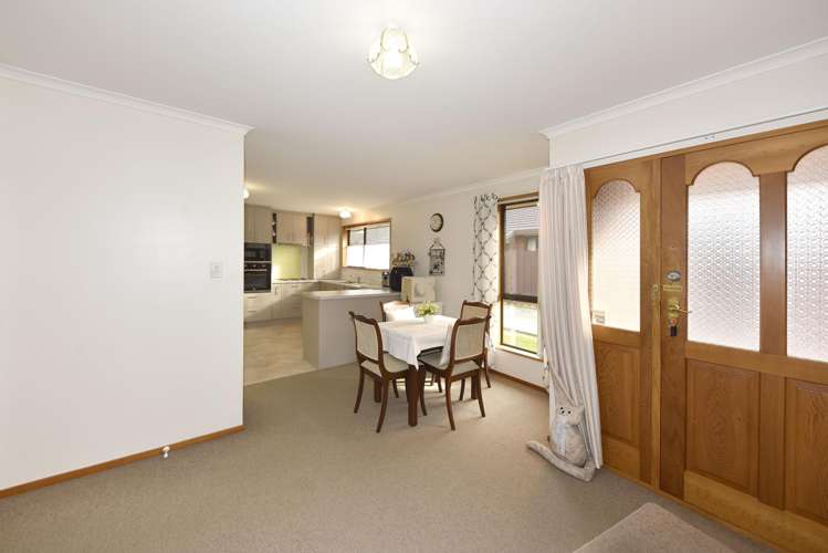 A/37 Ivory Street_4
