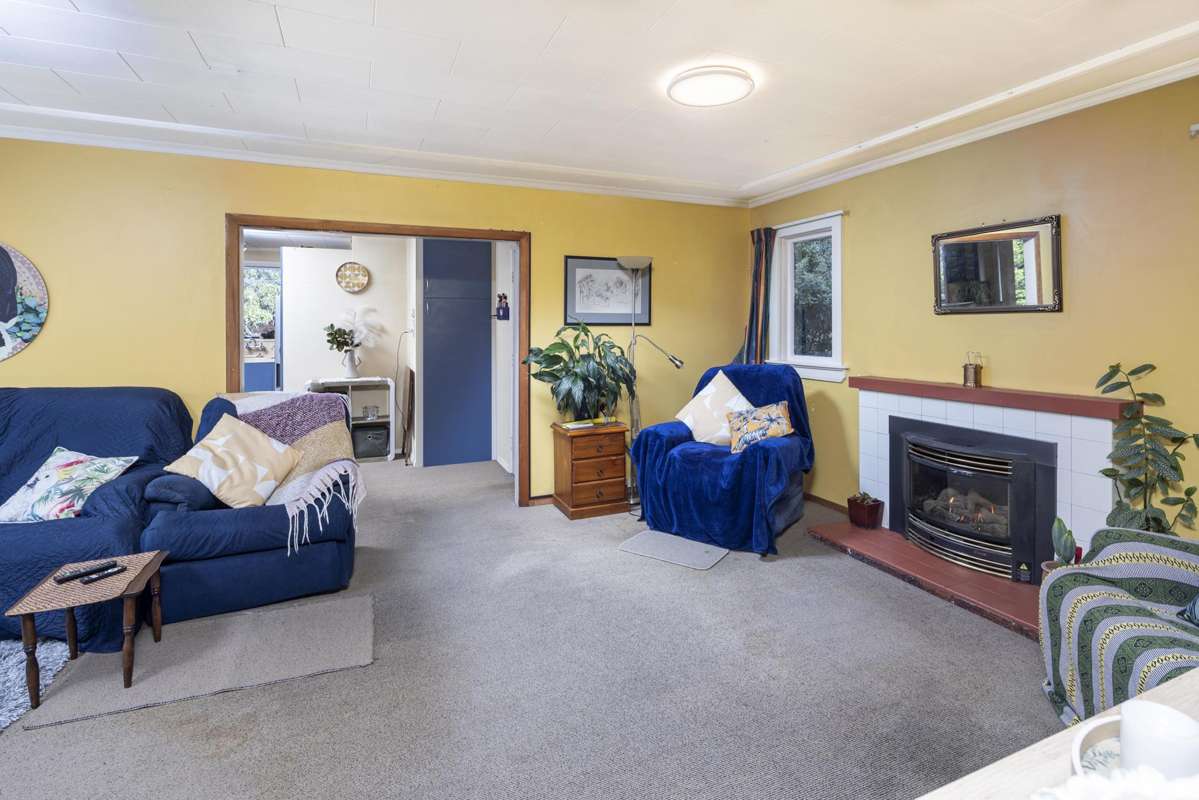 114 Dunrobin Street_1