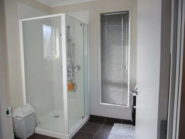 2 Ken Wadsworth Way 10816_2