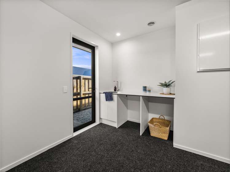 2 Orwell Way Elgin_20