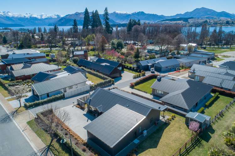 2 Percy Lane Wanaka_14