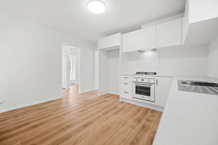350 West Coast Road Glen Eden_5