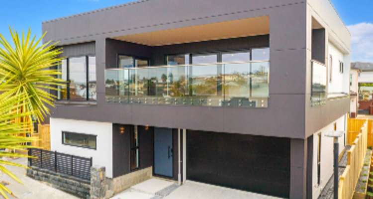 2/90 Picasso Drive_0