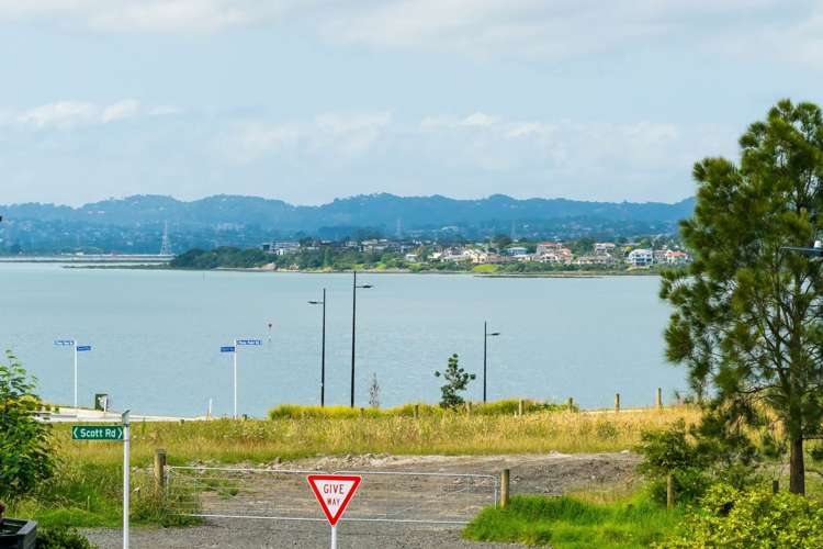 12 Kokowai Parade Hobsonville_18