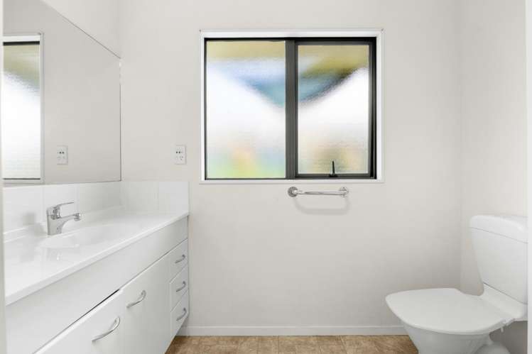 109 Pooks Road Ranui_20