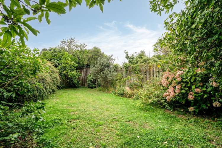 46 Fortification Road Karaka Bays_25