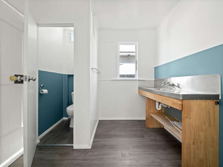 41 Oxford Street South Dunedin_16