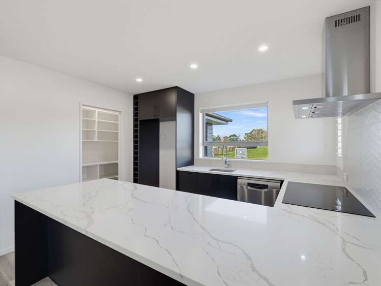 56 Ashbury Drive_5