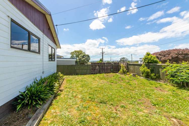 1/76 Roberts Road Te Atatu South_11