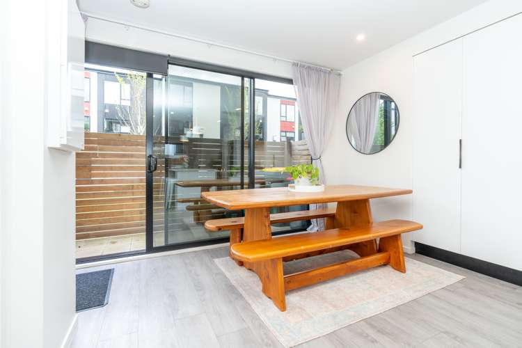 7/182 London Street Hamilton Central_8