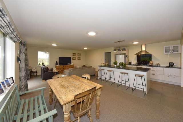 4 Reeds Road Darfield_2