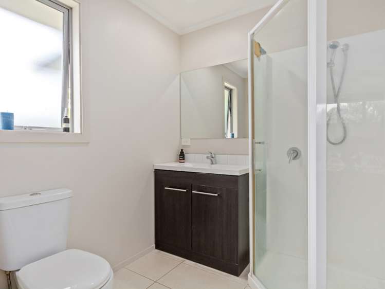 6 Avening Close Blenheim Central_10