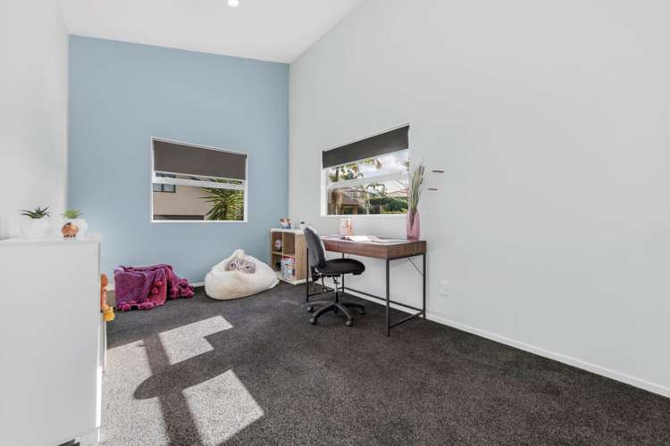 12 Blakewell Place Beachlands_24