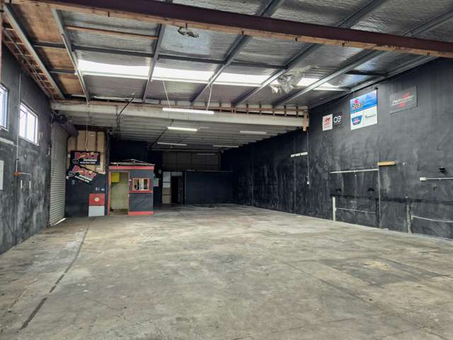 369 West Coast Road Glen Eden_2