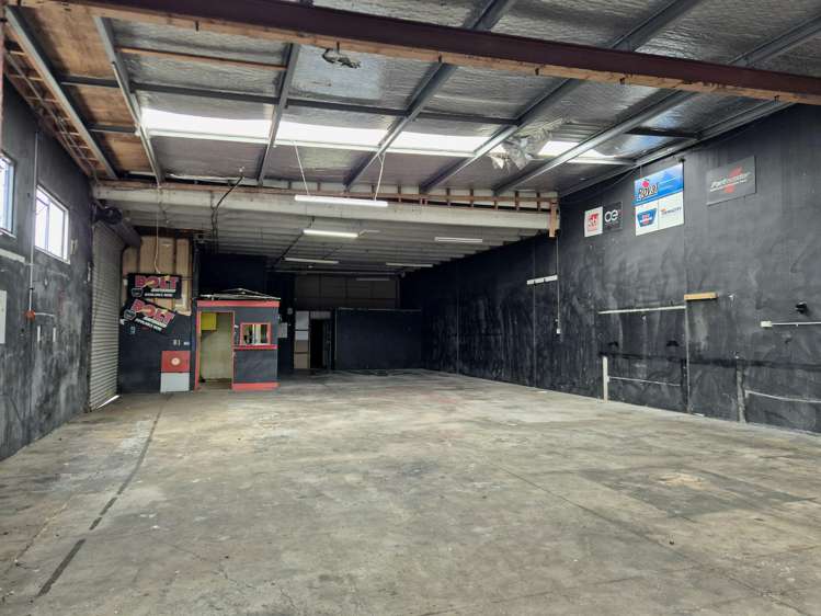 369 West Coast Road Glen Eden_2