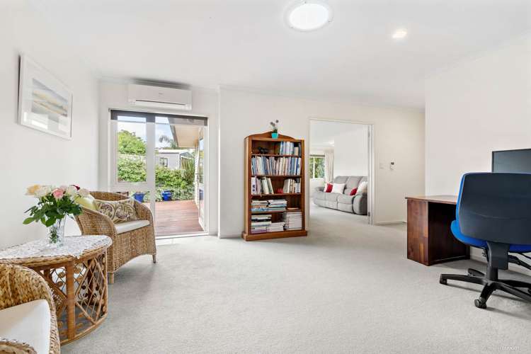 9 Glesan Place Beachlands_7