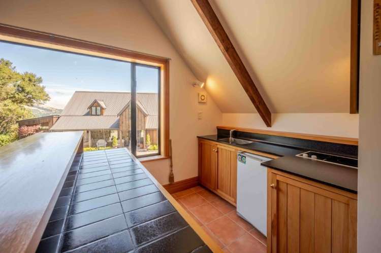 6890 Christchurch Akaroa Road Takamatua_60