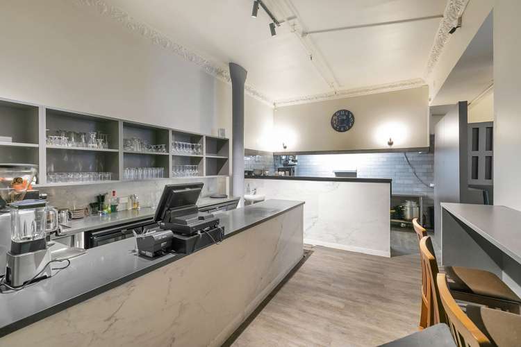 R3/39 - 41 Elliott Street Auckland Central_4