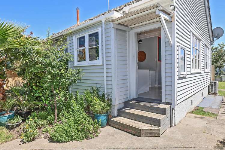 803 Tamatea Street Mahora_10