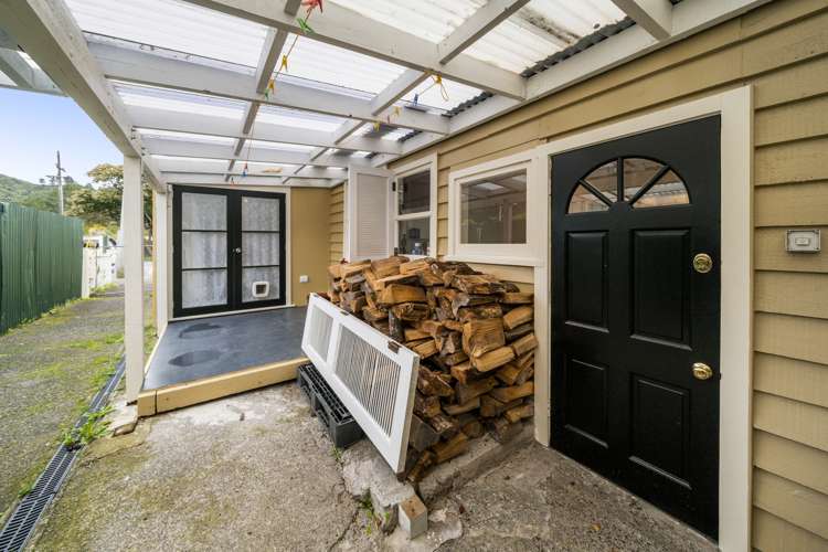 19 Moores Valley Road Wainuiomata_18