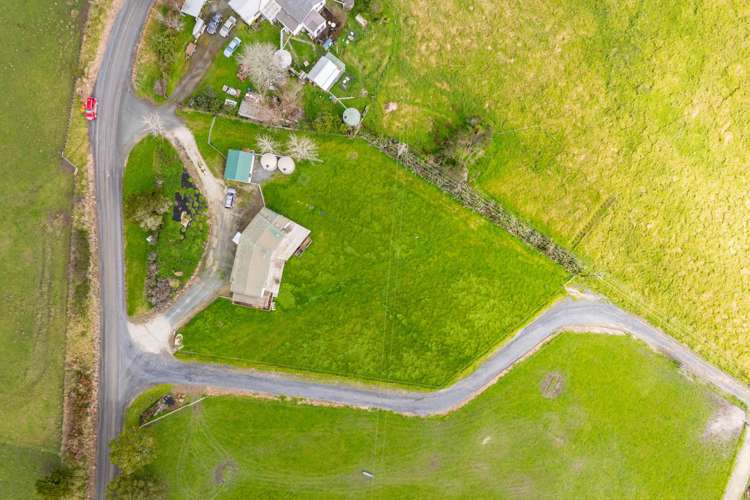 1540 Millbrook Road Waipu_16