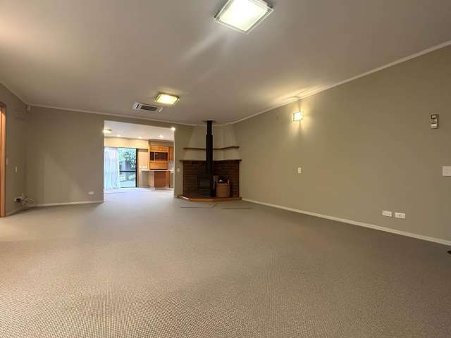 12 Augusta Place Kamo_3