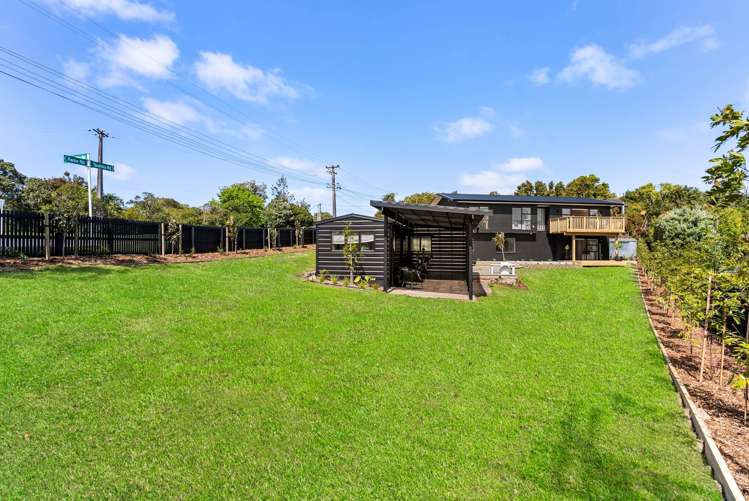 1 Tauhinu Road Greenhithe_12