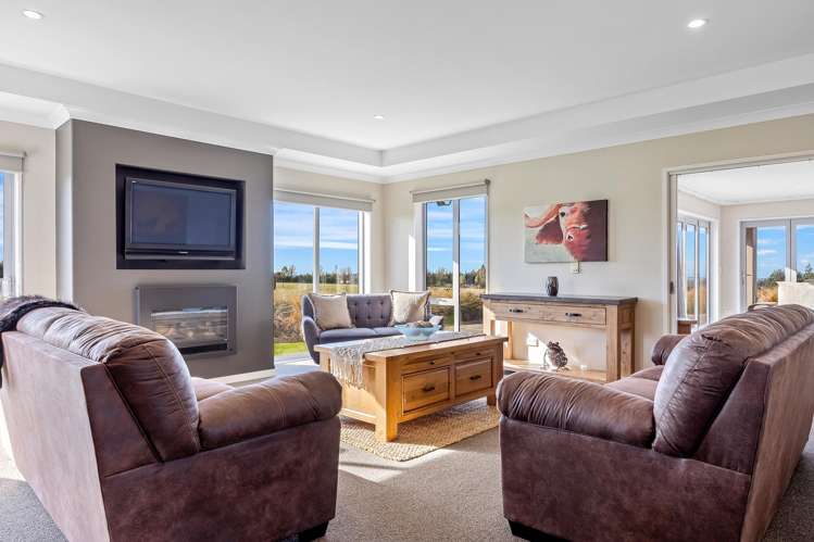 141 Mcleods Road Sefton_11