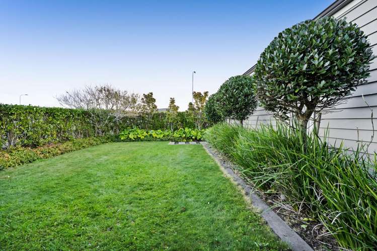 1 Gleneagles Way Waiwhakaiho_46