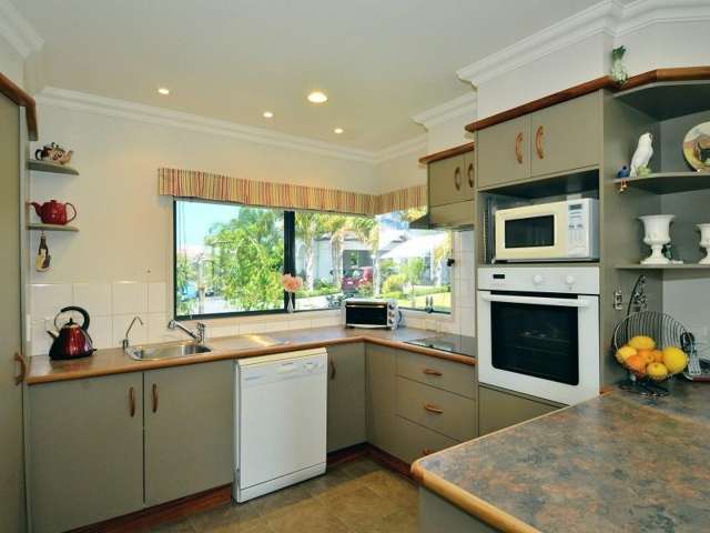 5 Joshua Lane Lytton West_1