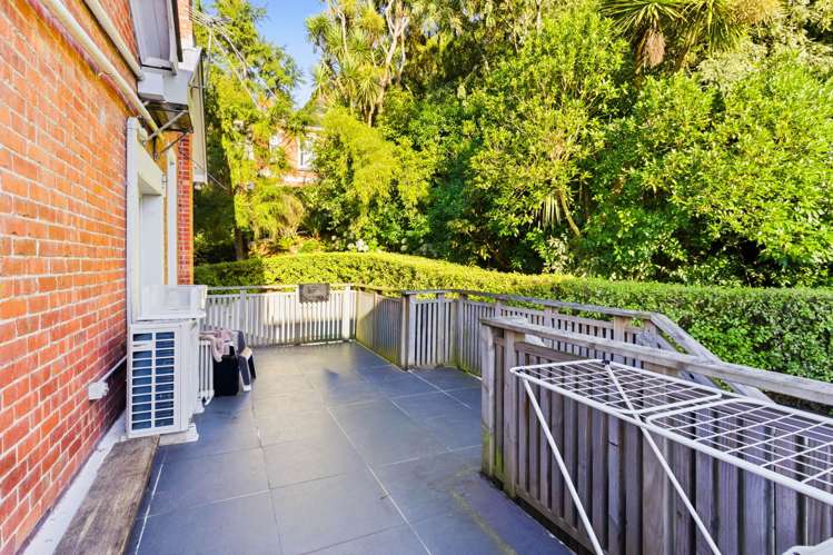 91 & 91A London Street Dunedin Central_18