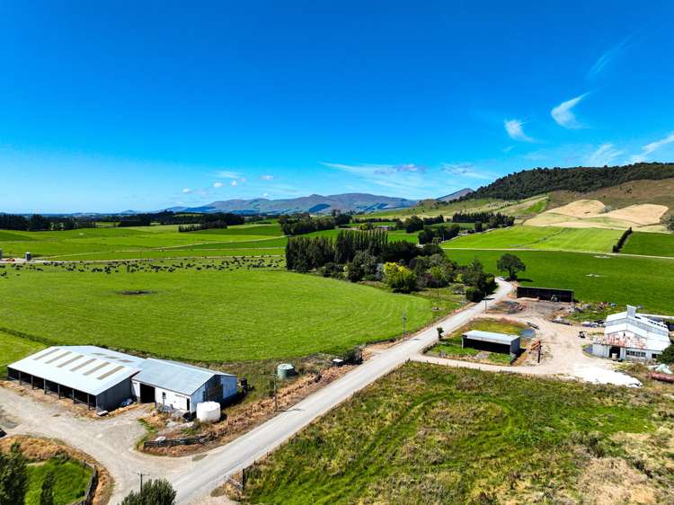 10 Roy Road Clutha_11