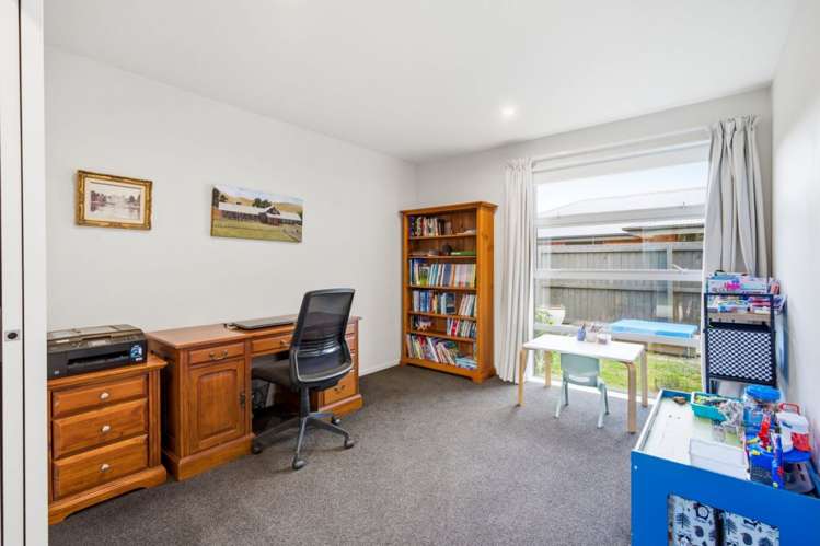 8 Deacon Street Halswell_17