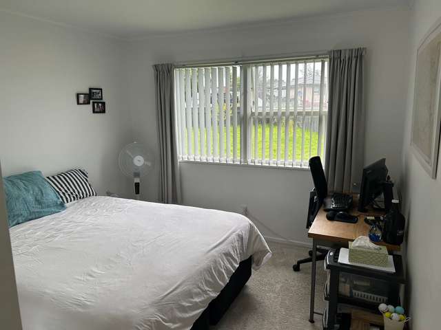 7 Hobart Crescent Wattle Downs_4