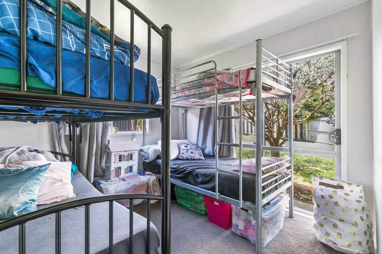 326 Roscommon Road Clendon Park_9