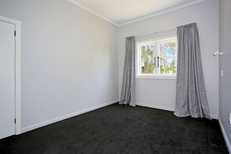 86 Saddleton Road Clarks Beach_17