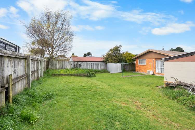 55 Kuaka Crescent Bromley_10