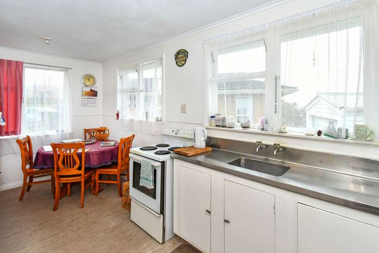 11 Emere Place Meremere_2