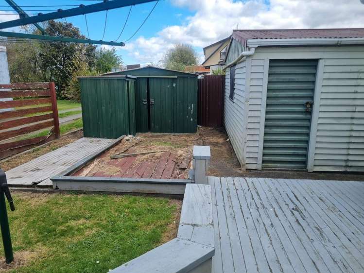 50A Robinson Ave Holdens Bay_13