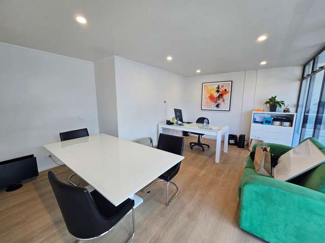 Unit D/156 Bush Road Albany_4