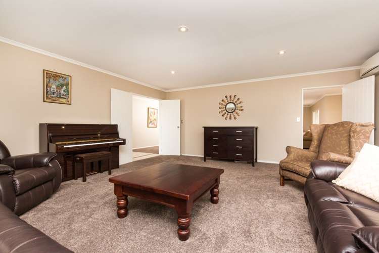 44 Twomey Drive Pukekohe_18