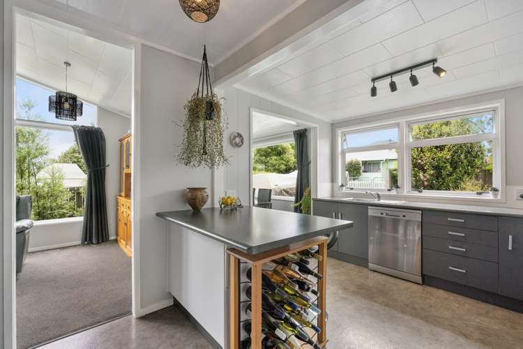 16 Invergarry Road Hilltop_13