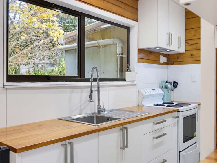 2B Collingwood Road Waiuku_10