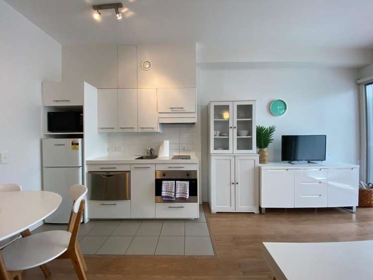 155 Beach Road Castor Bay_2